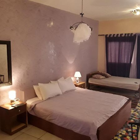 Hotel Grazia Maria Мбур Екстериор снимка