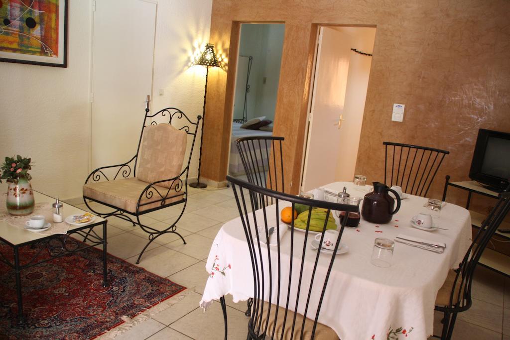Hotel Grazia Maria Мбур Екстериор снимка