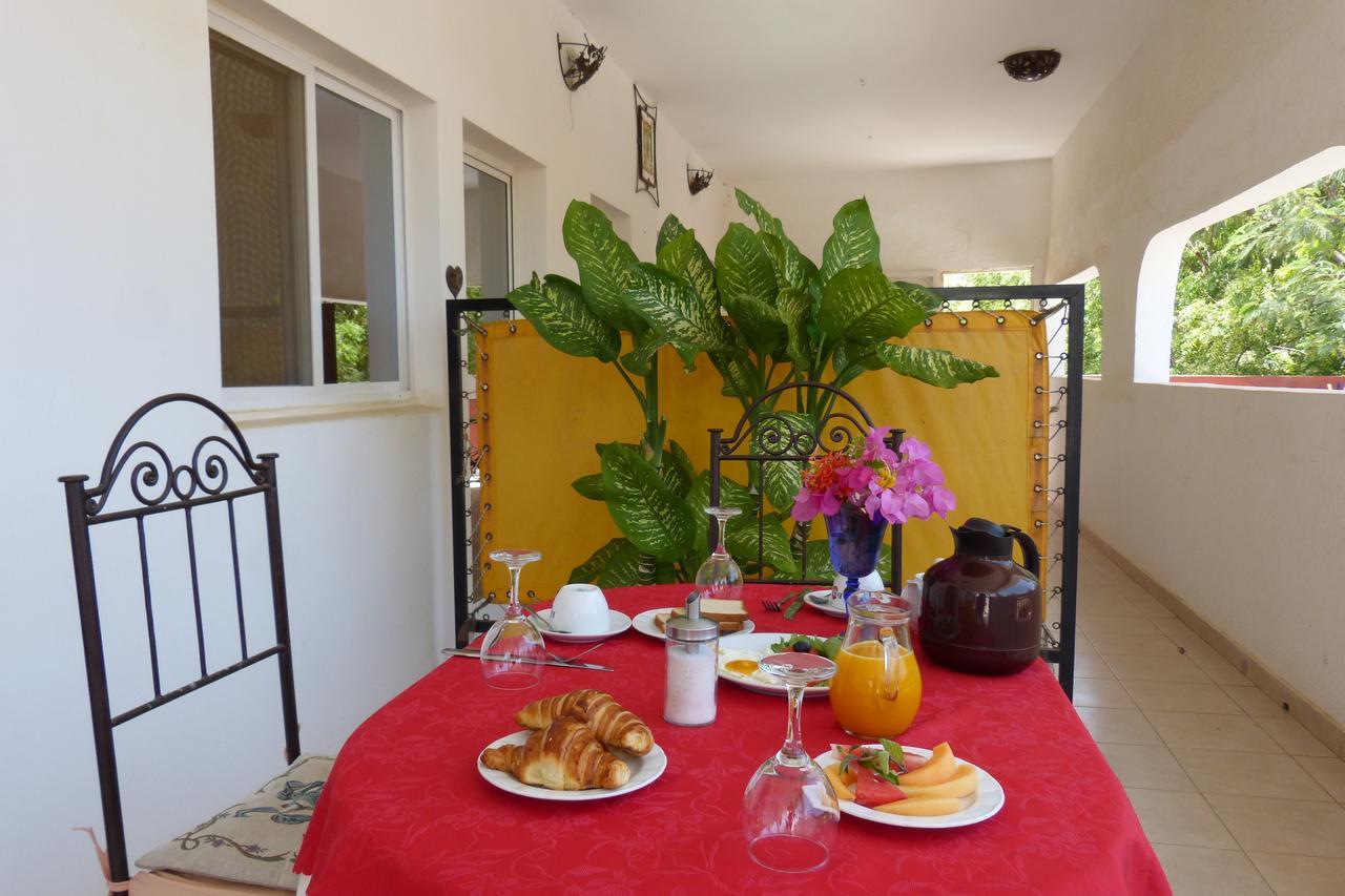 Hotel Grazia Maria Мбур Екстериор снимка